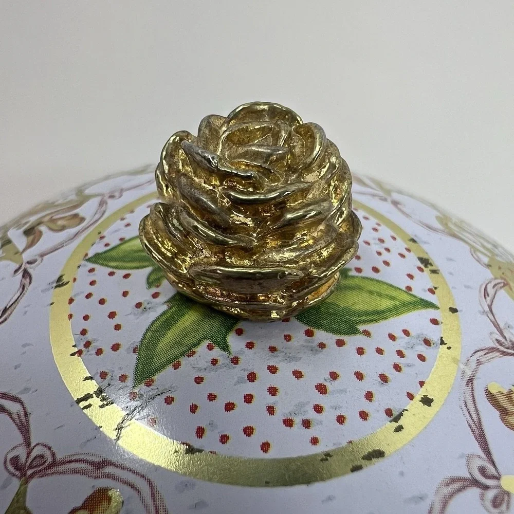 Elite Gift Boxes Wallace Collection Sevres Tin Lavender Gold Rose Finial Good